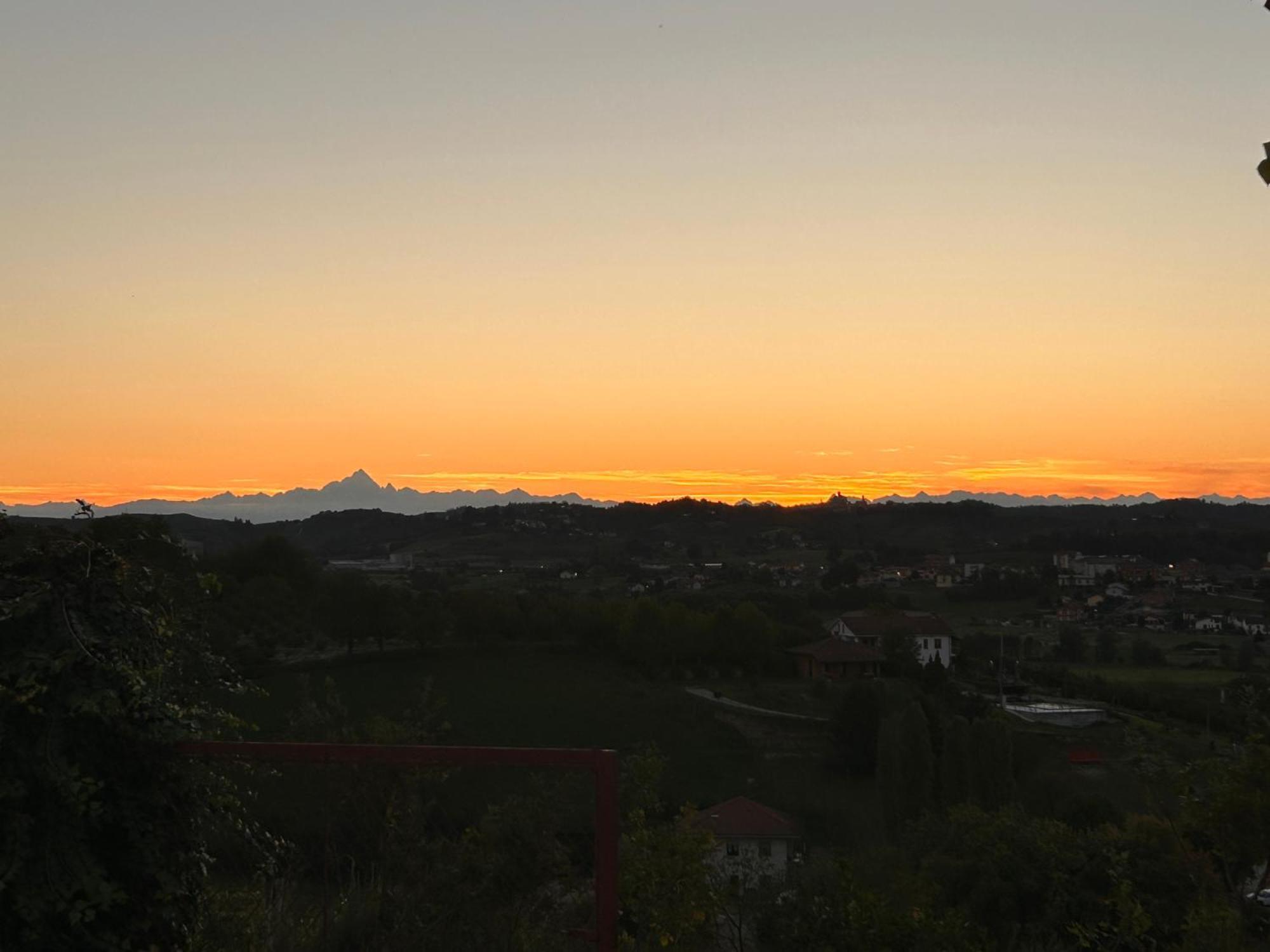 Tenuta Agricola La Cava- Cantina E Agriturismo San Damiano dʼAsti Exteriör bild