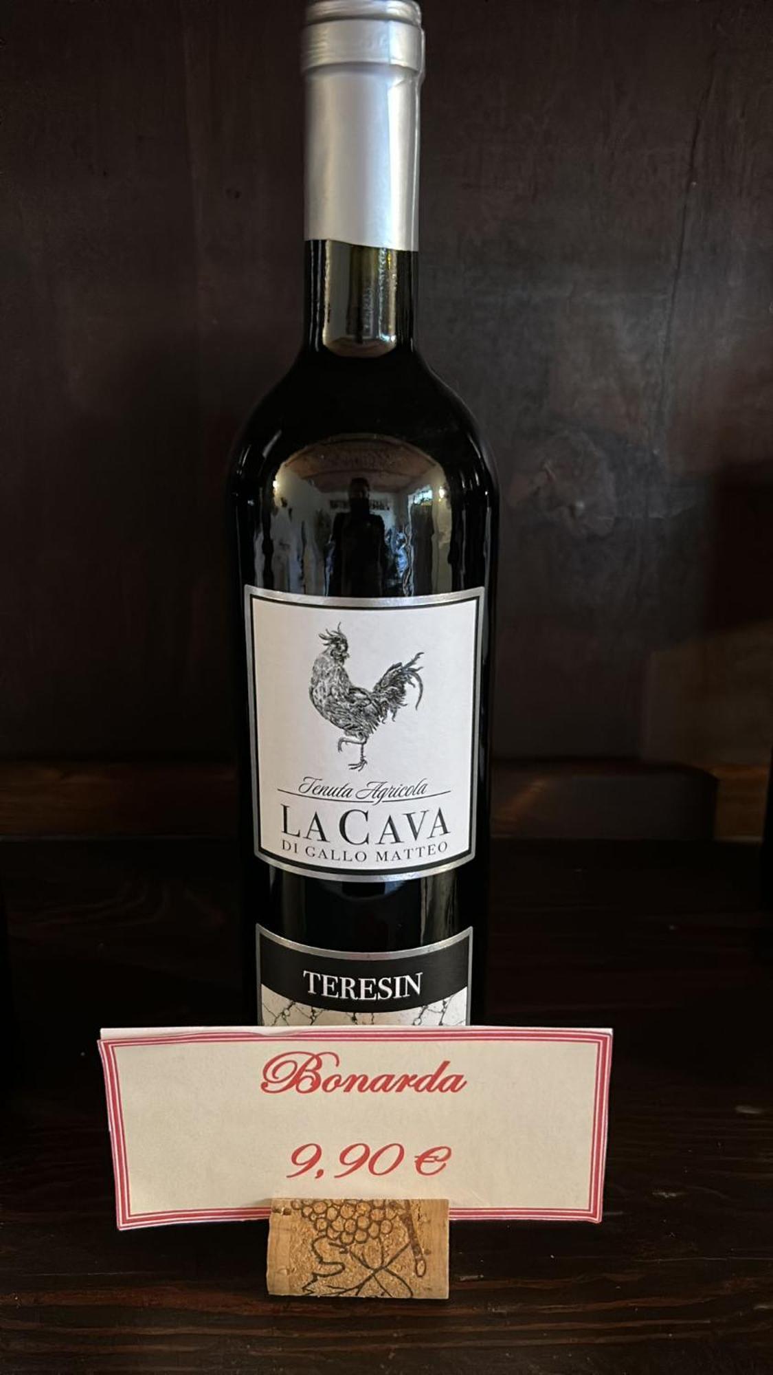Tenuta Agricola La Cava- Cantina E Agriturismo San Damiano dʼAsti Exteriör bild