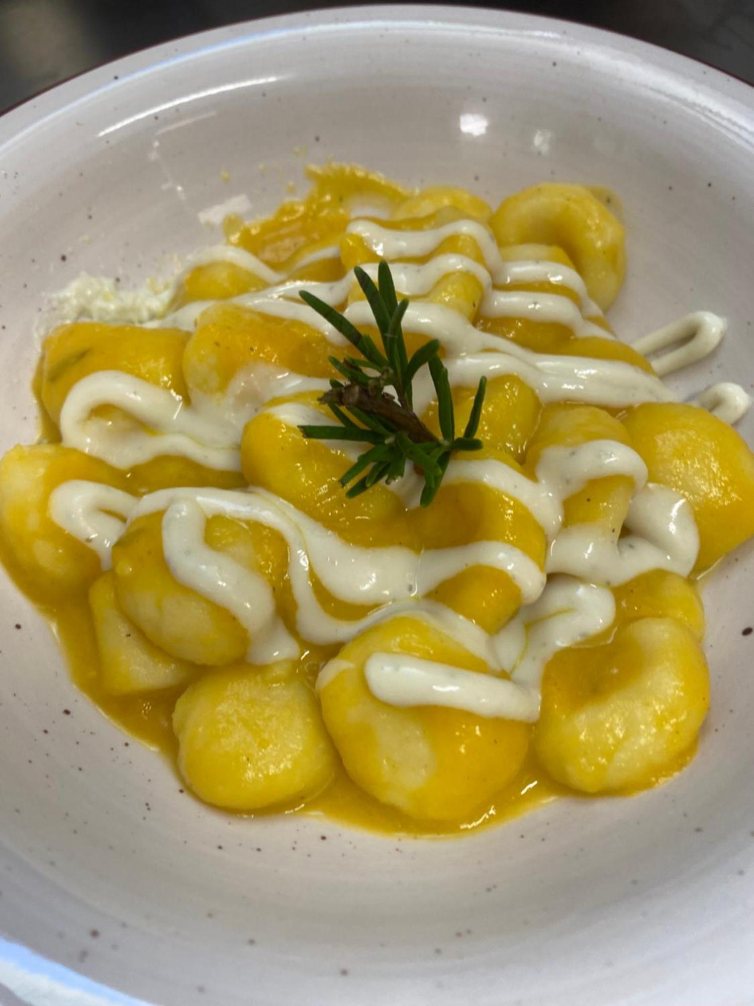 Tenuta Agricola La Cava- Cantina E Agriturismo San Damiano dʼAsti Exteriör bild
